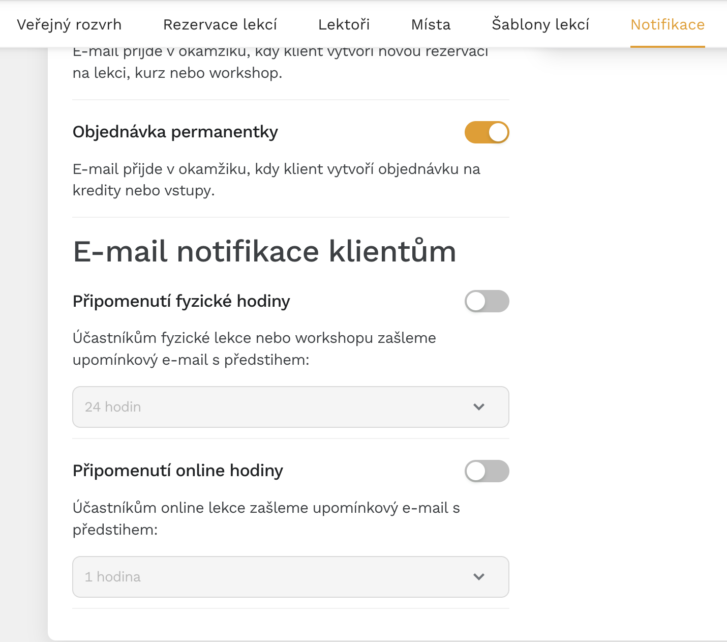 Zasílání připomínek na lekce klientům